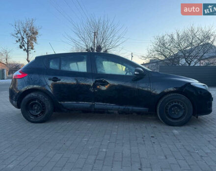 Чорний Рено Меган, об'ємом двигуна 1.6 л та пробігом 187 тис. км за 4450 $, фото 12 на Automoto.ua