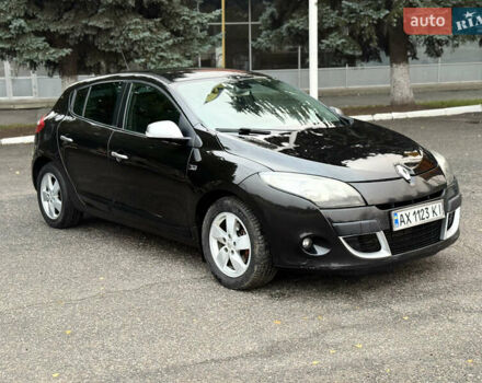 Черный Рено Меган, объемом двигателя 1.6 л и пробегом 240 тыс. км за 5999 $, фото 2 на Automoto.ua
