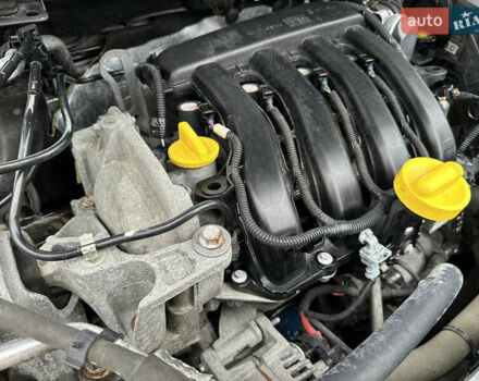 Рено Меган 2011 в Стрые на Automoto.ua Черный Рено Меган, объемом двигателя 1.6 л и пробегом 255 тыс. км за 6950 $, фото 117 на Automoto.ua