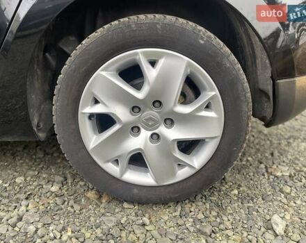 Черный Рено Меган, объемом двигателя 1.6 л и пробегом 108 тыс. км за 8000 $, фото 32 на Automoto.ua