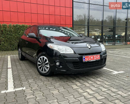 Черный Рено Меган, объемом двигателя 1.6 л и пробегом 153 тыс. км за 7200 $, фото 5 на Automoto.ua