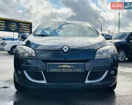 Черный Рено Меган, объемом двигателя 1.6 л и пробегом 250 тыс. км за 6500 $, фото 6 на Automoto.ua