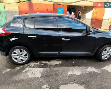 Рено Меган 2011 у Луцьку на Automoto.ua Чорний Рено Меган, об'ємом двигуна 1.46 л та пробігом 221 тис. км за 6900 $, фото 3 на Automoto.ua