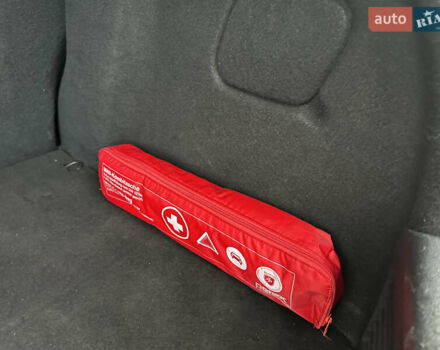 Рено Меган 2011 в Стрые на Automoto.ua Черный Рено Меган, объемом двигателя 1.6 л и пробегом 255 тыс. км за 6950 $, фото 113 на Automoto.ua