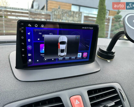 Рено Меган 2011 в Стрые на Automoto.ua Черный Рено Меган, объемом двигателя 1.6 л и пробегом 255 тыс. км за 6950 $, фото 1 на Automoto.ua