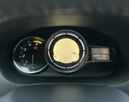 Рено Меган 2011 в Белой Церкве на Automoto.ua Черный Рено Меган, объемом двигателя 1.5 л и пробегом 267 тыс. км за 6999 $, фото 13 на Automoto.ua