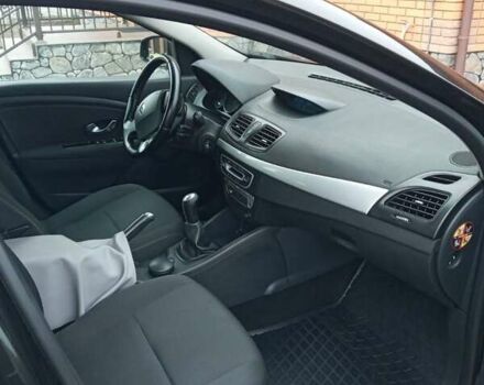 Черный Рено Меган, объемом двигателя 1.6 л и пробегом 164 тыс. км за 8100 $, фото 6 на Automoto.ua