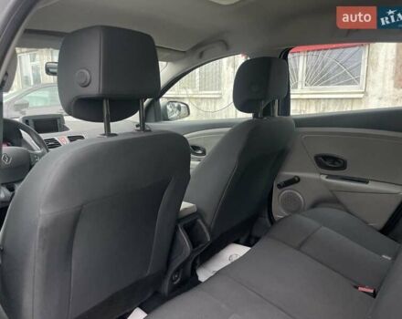 Черный Рено Меган, объемом двигателя 1.6 л и пробегом 108 тыс. км за 8000 $, фото 55 на Automoto.ua