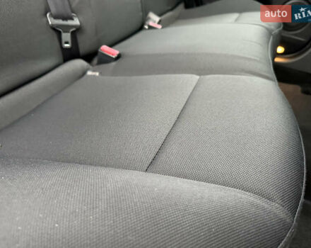 Рено Меган 2011 в Стрые на Automoto.ua Черный Рено Меган, объемом двигателя 1.6 л и пробегом 255 тыс. км за 6950 $, фото 105 на Automoto.ua