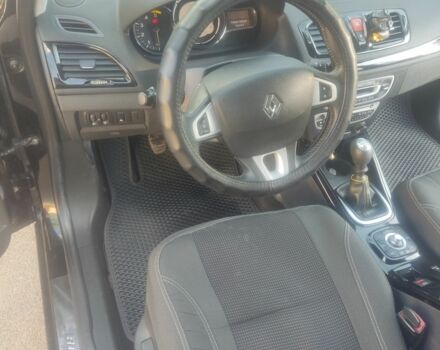 Черный Рено Меган, объемом двигателя 1.5 л и пробегом 220 тыс. км за 7000 $, фото 3 на Automoto.ua