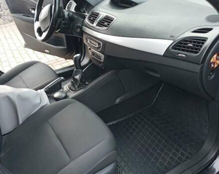 Черный Рено Меган, объемом двигателя 1.6 л и пробегом 164 тыс. км за 8100 $, фото 11 на Automoto.ua