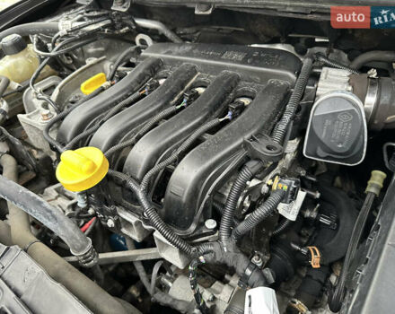 Рено Меган 2011 в Стрые на Automoto.ua Черный Рено Меган, объемом двигателя 1.6 л и пробегом 255 тыс. км за 6950 $, фото 118 на Automoto.ua