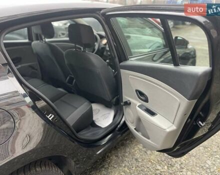 Черный Рено Меган, объемом двигателя 1.6 л и пробегом 108 тыс. км за 8000 $, фото 48 на Automoto.ua