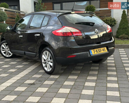 Рено Меган 2011 в Стрые на Automoto.ua Черный Рено Меган, объемом двигателя 1.6 л и пробегом 255 тыс. км за 6950 $, фото 18 на Automoto.ua