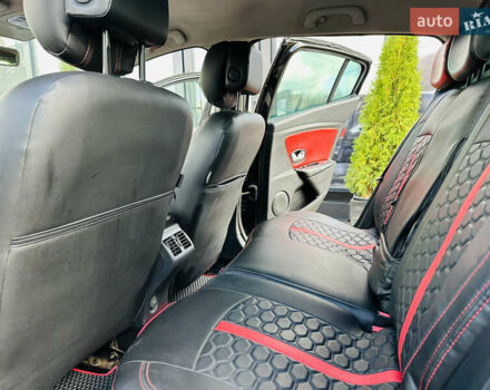 Черный Рено Меган, объемом двигателя 1.6 л и пробегом 250 тыс. км за 6500 $, фото 14 на Automoto.ua