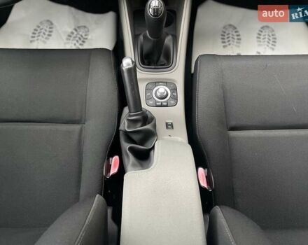 Черный Рено Меган, объемом двигателя 1.6 л и пробегом 108 тыс. км за 8000 $, фото 19 на Automoto.ua