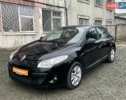 Черный Рено Меган, объемом двигателя 1.6 л и пробегом 108 тыс. км за 8000 $, фото 1 на Automoto.ua