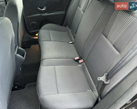 Рено Меган 2011 в Стрые на Automoto.ua Черный Рено Меган, объемом двигателя 1.6 л и пробегом 255 тыс. км за 6950 $, фото 98 на Automoto.ua