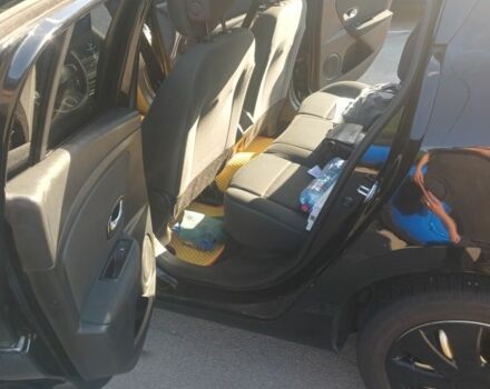 Черный Рено Меган, объемом двигателя 1.5 л и пробегом 300 тыс. км за 7200 $, фото 6 на Automoto.ua