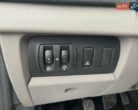 Черный Рено Меган, объемом двигателя 1.6 л и пробегом 108 тыс. км за 8000 $, фото 18 на Automoto.ua