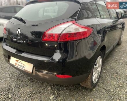 Черный Рено Меган, объемом двигателя 1.6 л и пробегом 108 тыс. км за 8000 $, фото 37 на Automoto.ua