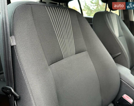 Рено Меган 2011 в Стрые на Automoto.ua Черный Рено Меган, объемом двигателя 1.6 л и пробегом 255 тыс. км за 6950 $, фото 91 на Automoto.ua