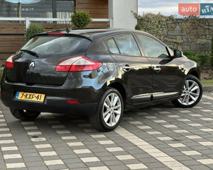 Рено Меган 2011 в Стрые на Automoto.ua Черный Рено Меган, объемом двигателя 1.6 л и пробегом 255 тыс. км за 6950 $, фото 29 на Automoto.ua