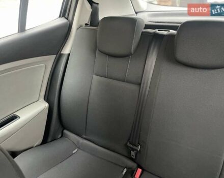 Черный Рено Меган, объемом двигателя 1.6 л и пробегом 108 тыс. км за 8000 $, фото 16 на Automoto.ua