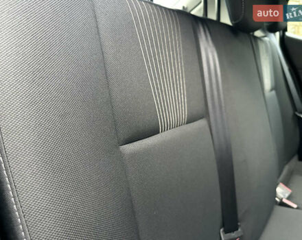 Рено Меган 2011 в Стрые на Automoto.ua Черный Рено Меган, объемом двигателя 1.6 л и пробегом 255 тыс. км за 6950 $, фото 106 на Automoto.ua