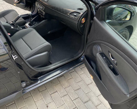 Чорний Рено Меган, об'ємом двигуна 1.46 л та пробігом 237 тис. км за 6700 $, фото 21 на Automoto.ua