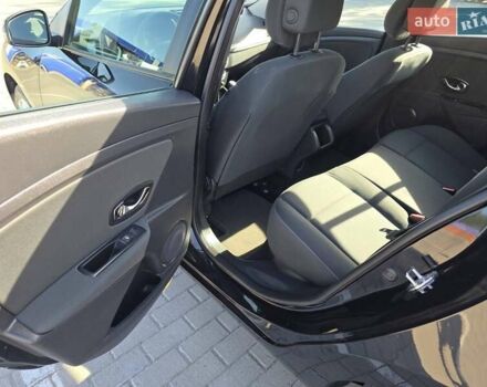 Черный Рено Меган, объемом двигателя 1.5 л и пробегом 279 тыс. км за 7900 $, фото 8 на Automoto.ua