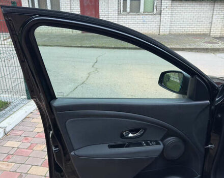 Черный Рено Меган, объемом двигателя 1.6 л и пробегом 211 тыс. км за 7400 $, фото 7 на Automoto.ua