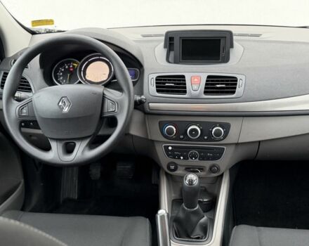 Черный Рено Меган, объемом двигателя 1.6 л и пробегом 180 тыс. км за 7199 $, фото 11 на Automoto.ua