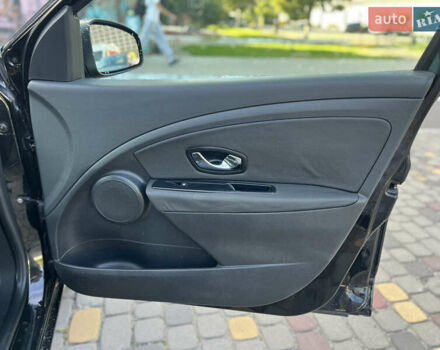 Черный Рено Меган, объемом двигателя 1.6 л и пробегом 210 тыс. км за 7600 $, фото 14 на Automoto.ua