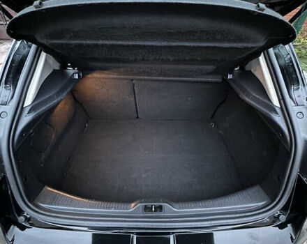 Черный Рено Меган, объемом двигателя 1.6 л и пробегом 211 тыс. км за 7400 $, фото 25 на Automoto.ua