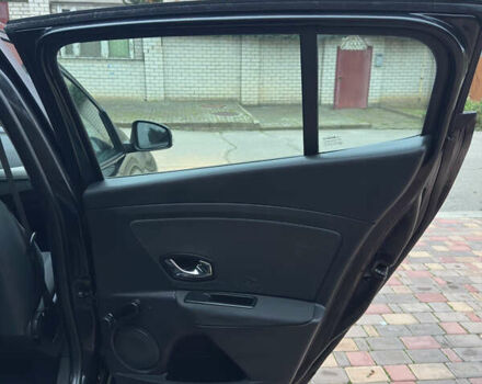 Черный Рено Меган, объемом двигателя 1.6 л и пробегом 211 тыс. км за 7400 $, фото 18 на Automoto.ua