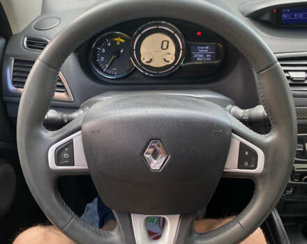 Чорний Рено Меган, об'ємом двигуна 1.46 л та пробігом 237 тис. км за 6700 $, фото 24 на Automoto.ua