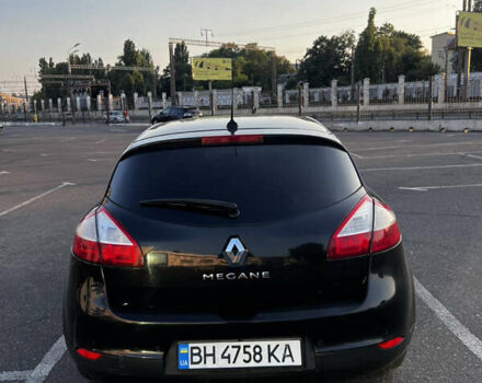 Черный Рено Меган, объемом двигателя 1.6 л и пробегом 180 тыс. км за 7400 $, фото 2 на Automoto.ua