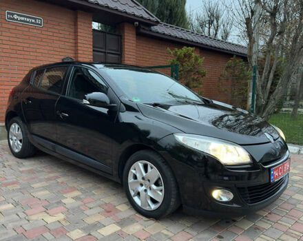 Черный Рено Меган, объемом двигателя 1.6 л и пробегом 211 тыс. км за 7400 $, фото 3 на Automoto.ua