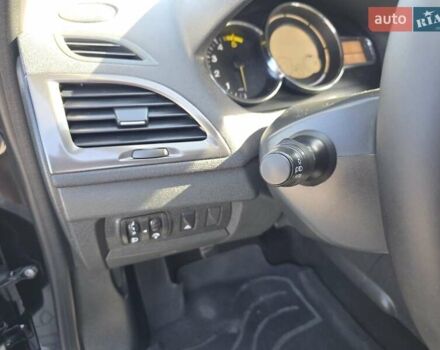 Черный Рено Меган, объемом двигателя 1.5 л и пробегом 279 тыс. км за 7900 $, фото 13 на Automoto.ua