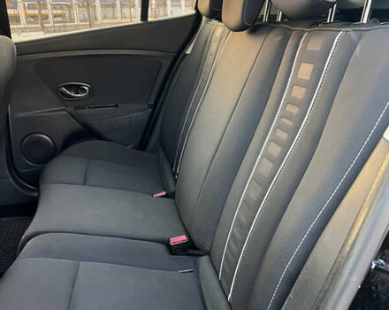 Черный Рено Меган, объемом двигателя 1.6 л и пробегом 180 тыс. км за 7400 $, фото 4 на Automoto.ua