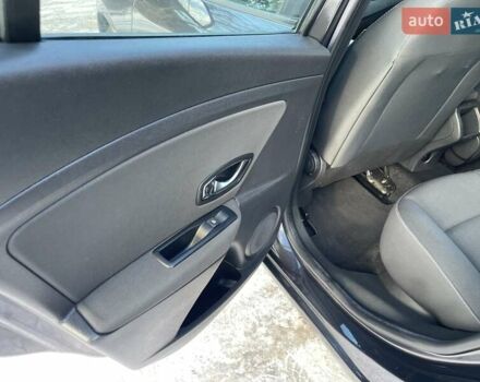 Чорний Рено Меган, об'ємом двигуна 1.6 л та пробігом 247 тис. км за 6850 $, фото 19 на Automoto.ua