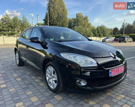 Черный Рено Меган, объемом двигателя 1.6 л и пробегом 210 тыс. км за 7600 $, фото 1 на Automoto.ua