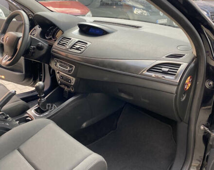 Чорний Рено Меган, об'ємом двигуна 1.46 л та пробігом 237 тис. км за 6700 $, фото 22 на Automoto.ua