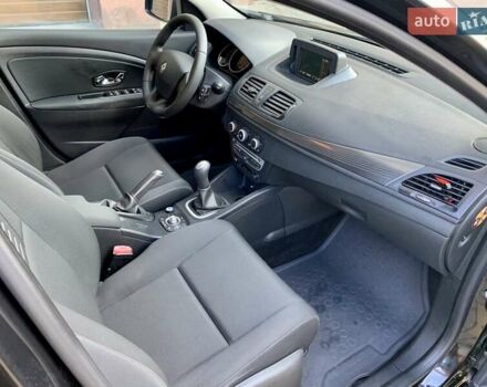 Чорний Рено Меган, об'ємом двигуна 1.6 л та пробігом 177 тис. км за 8300 $, фото 27 на Automoto.ua