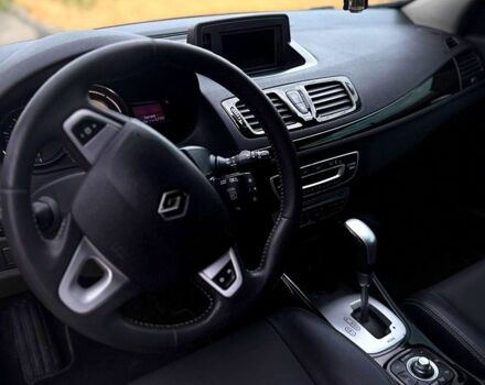 Черный Рено Меган, объемом двигателя 1.5 л и пробегом 243 тыс. км за 7600 $, фото 12 на Automoto.ua