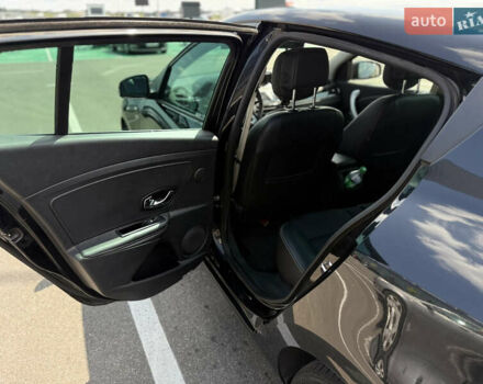 Черный Рено Меган, объемом двигателя 1.5 л и пробегом 286 тыс. км за 7700 $, фото 12 на Automoto.ua