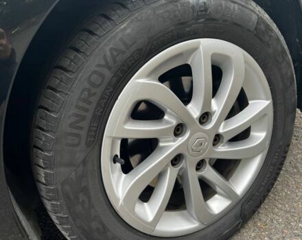 Черный Рено Меган, объемом двигателя 1.6 л и пробегом 178 тыс. км за 8500 $, фото 4 на Automoto.ua