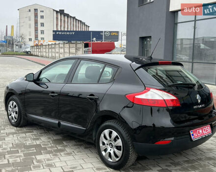 Черный Рено Меган, объемом двигателя 1.6 л и пробегом 206 тыс. км за 7300 $, фото 7 на Automoto.ua