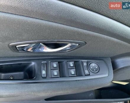 Чорний Рено Меган, об'ємом двигуна 1.6 л та пробігом 177 тис. км за 8300 $, фото 7 на Automoto.ua